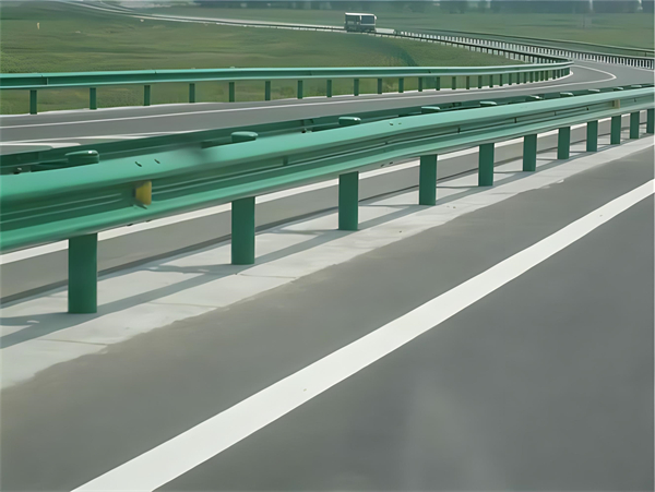 宁夏波形梁护栏在高速公路的应用